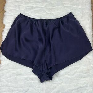Vintage Victoria's Secret 100% Silk Shorts M
